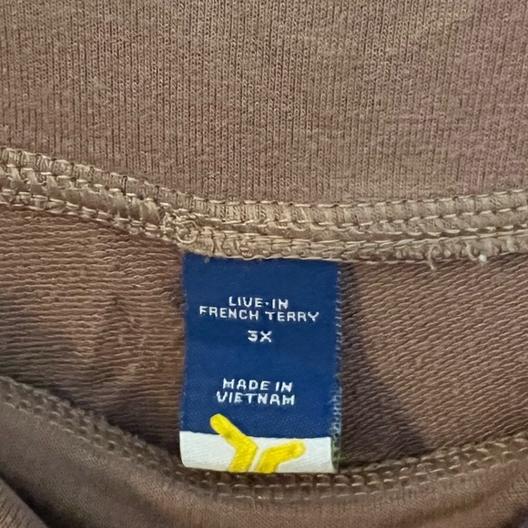 Woman’s Old Navy Shorts 3X Bundle - Picture 6 of 11